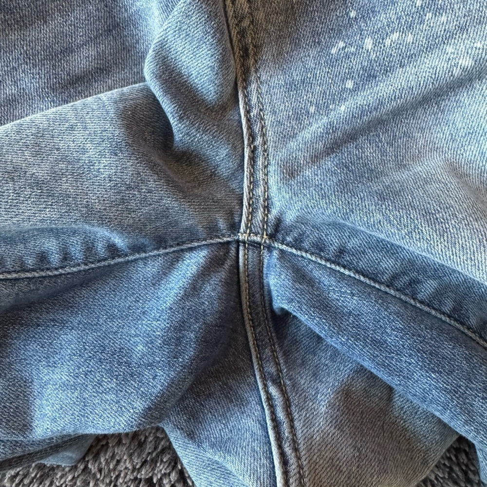 JUDY BLUE Women’s Distressed Skinny Jeans - Picture 6 of 16